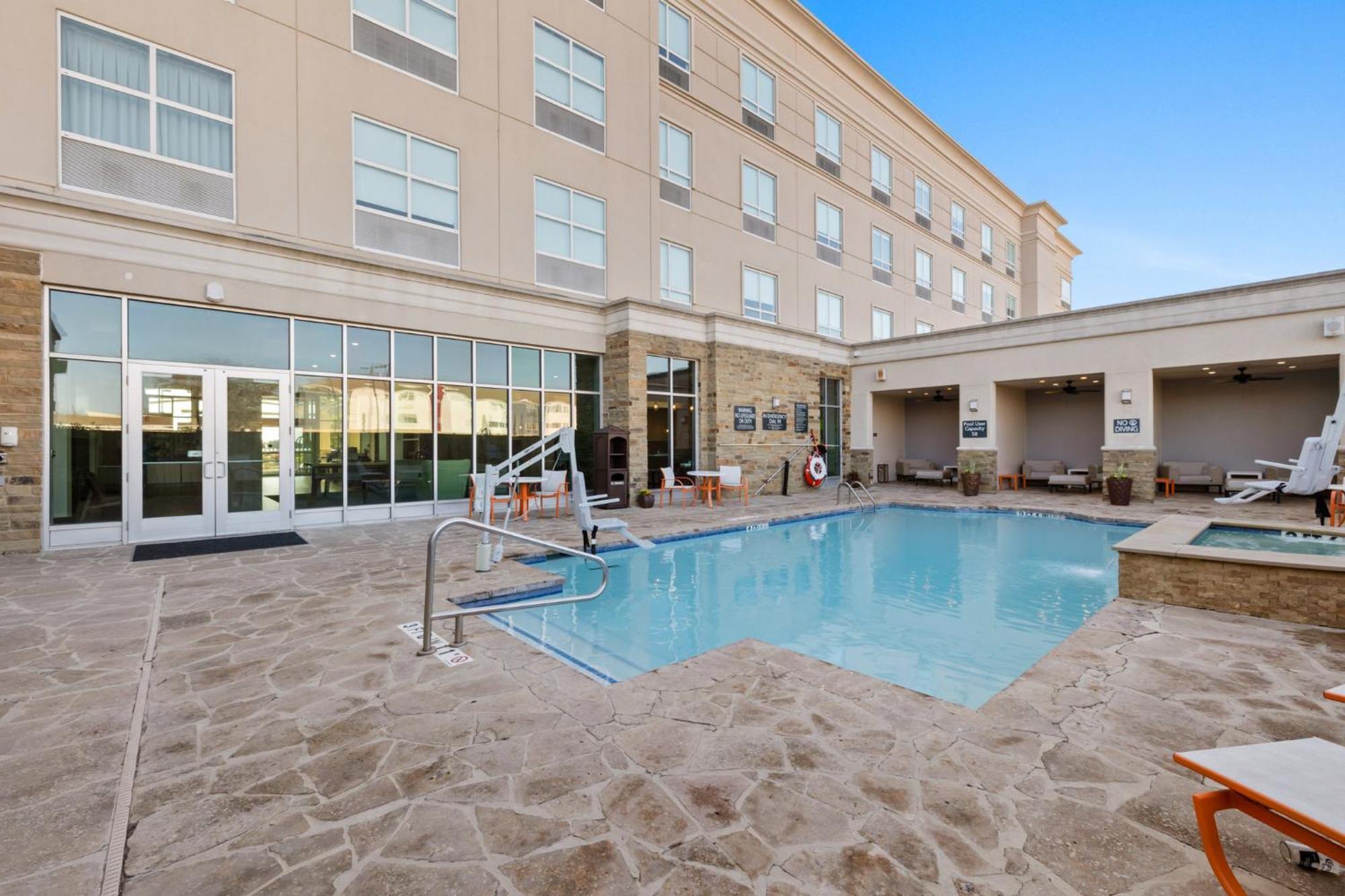Holiday Inn Killeen - Fort Cavazos Area Exterior photo
