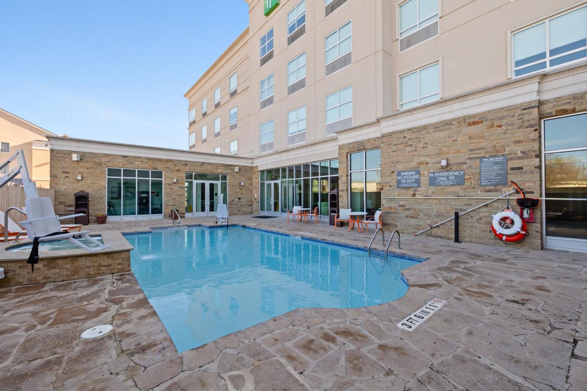 Holiday Inn Killeen - Fort Cavazos Area Exterior photo